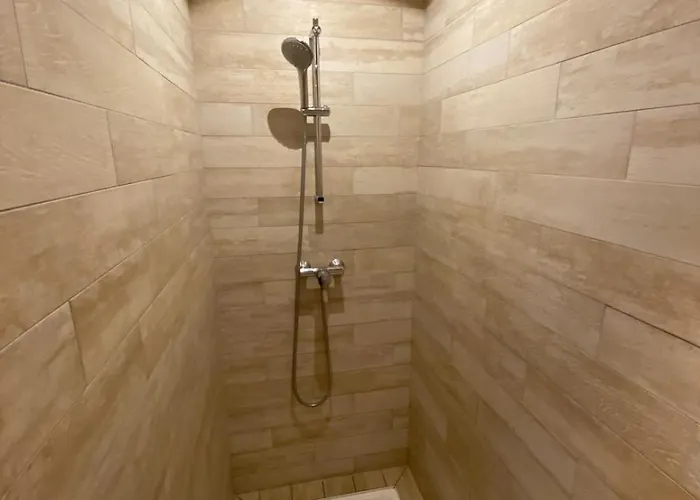 La Grange Des Mios لابْريسْ